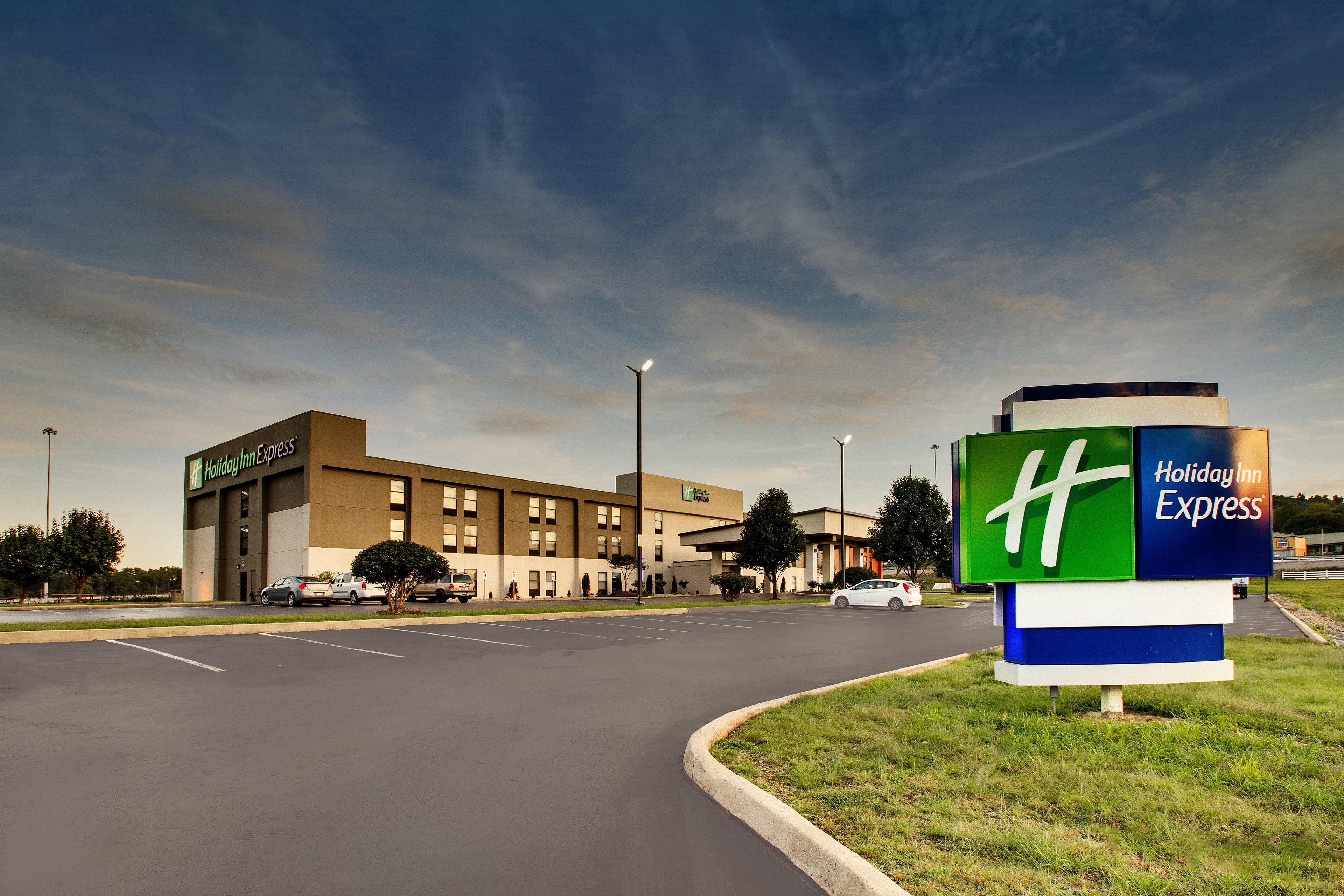 Holiday Inn Express - Horse Cave By Ihg Eksteriør bilde